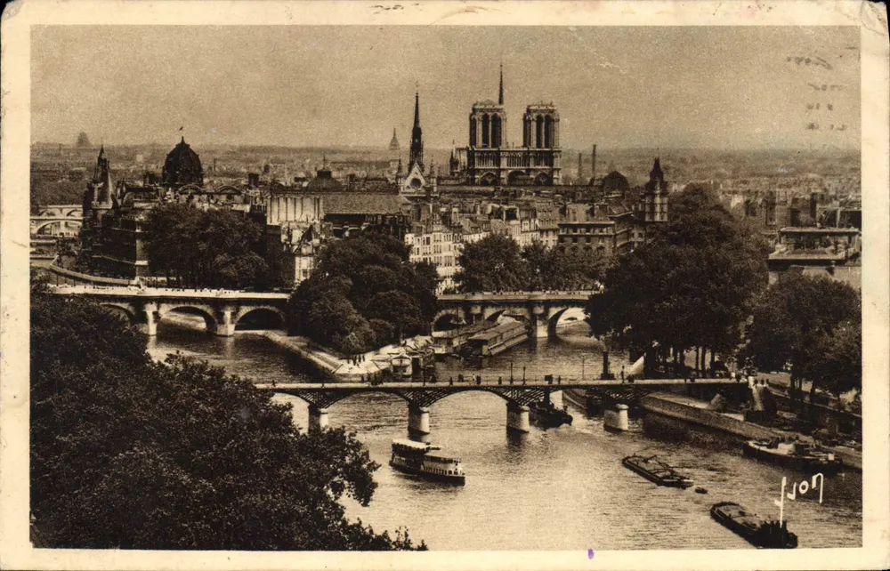 Vista de Paris — Notre-Dame e a Sena — JON - Frente
