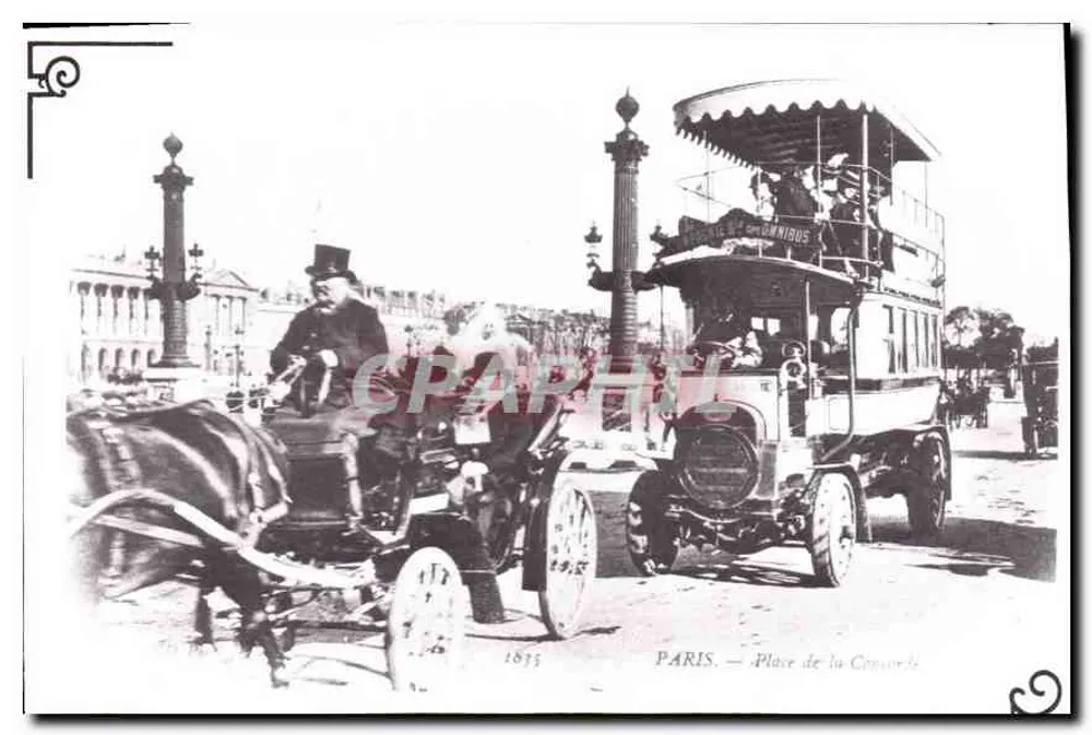 Paris — Praça da Concórdia — Ônibus e carruagem - Frente
