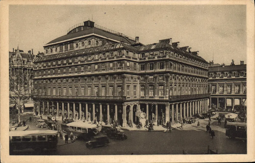 Paris - O Teatro Francês - Editor: O Teatro Francês LL - Frente