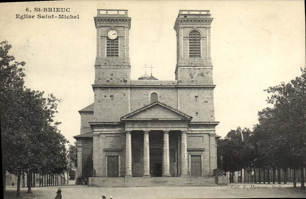 St-Briouc — Igreja de São Miguel — Coll. E. Hamonic, St-B - Frente