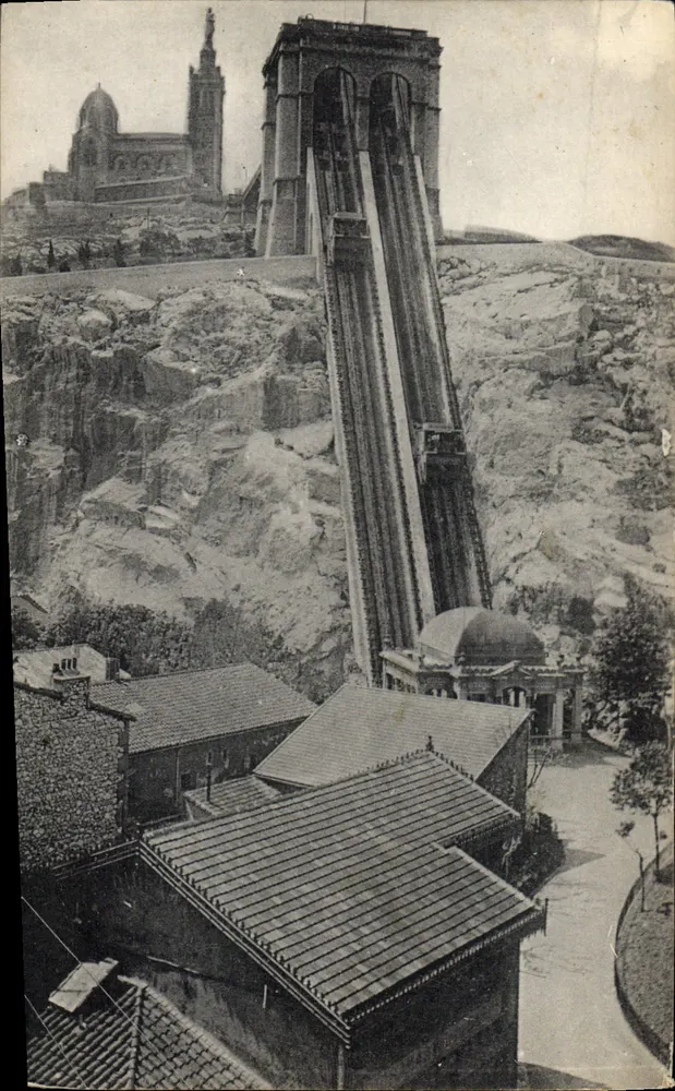 Die Aufzüge der Notre-Dame de la Garde — Marseille — Ausgabe 'La Cigogne', 9, bis, Quai du Canal - Vorderseite