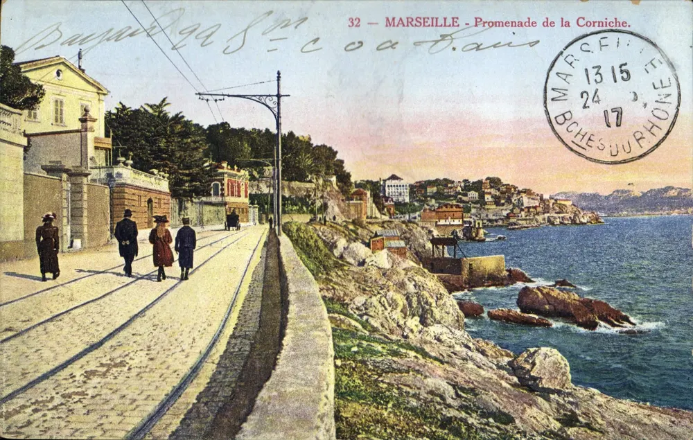 MARSEILLE - Promenade de la Corniche — Edição Nouvelles Galeries, n°32 - Frente