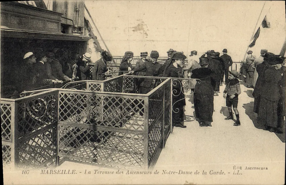 Marseille - Die Terrasse der Aufzüge der Notre-Dame de la Garde - Verlag Aufzüge - LL. - Vorderseite