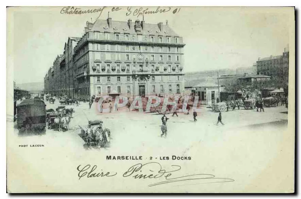 Marseille - Os Docks — Fotografia Lagour, n°2 - Frente