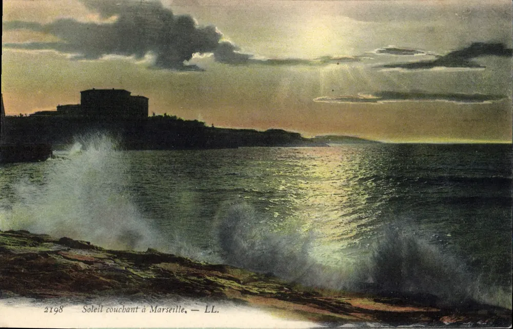 Pôr do sol em Marselha — LL. — N° 2198 - Frente