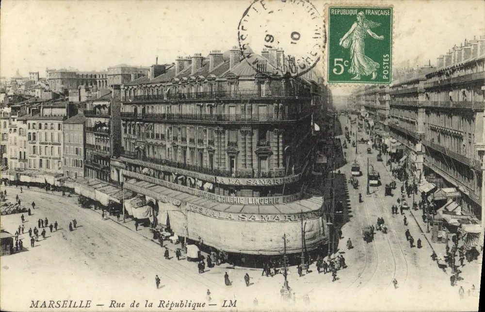Marselha — Rue de la République — LM - Frente