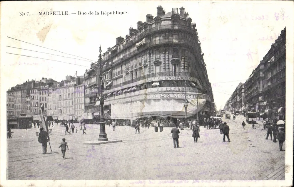 Marselha — Rue de la République — Hotel La Samaritaine - Frente