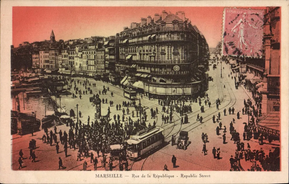 Marselha — Rue de la République — Republic Street — Editor não visível - Frente