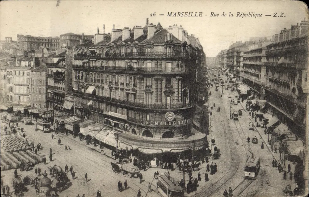 Marseille - Rue de la République — Cinema-Tographie — Z.Z. n°26 - Frente