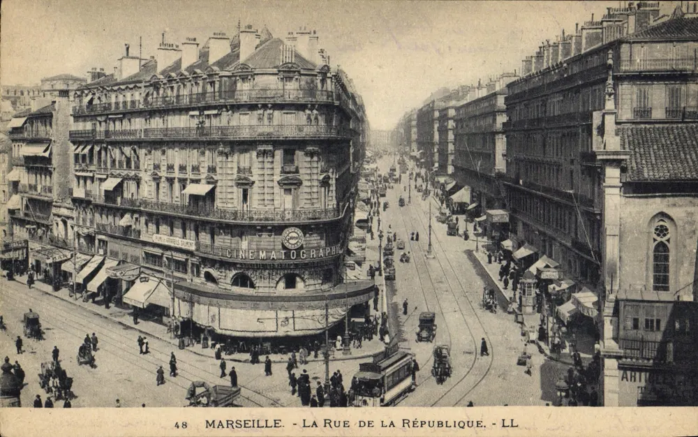 Marseille - A Rua da República — Cinématographe Lumière — LL n°48 - Frente