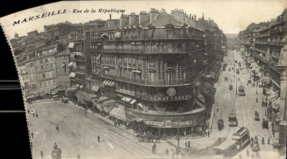Marseille - Rue de la République — Cinématograph - Frente