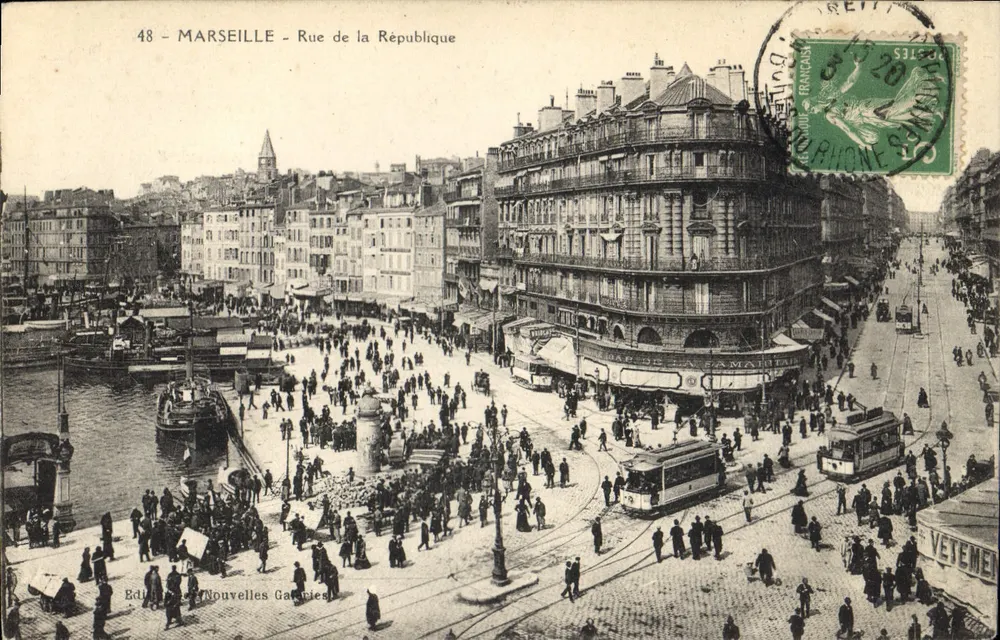 MARSEILLE - Rue de la République — vista do porto e das arcadas — Éd. Nouvelles Galeries - Frente