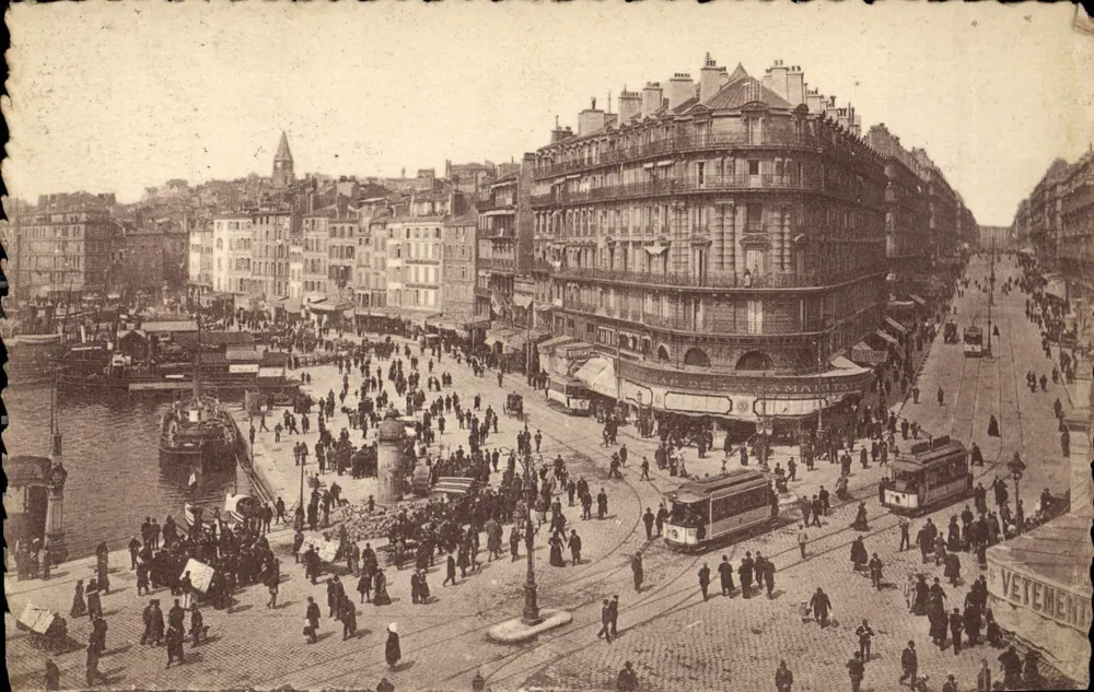 Praça da República em Marselha — vista animada com trêm — editor « Floréal » - Frente