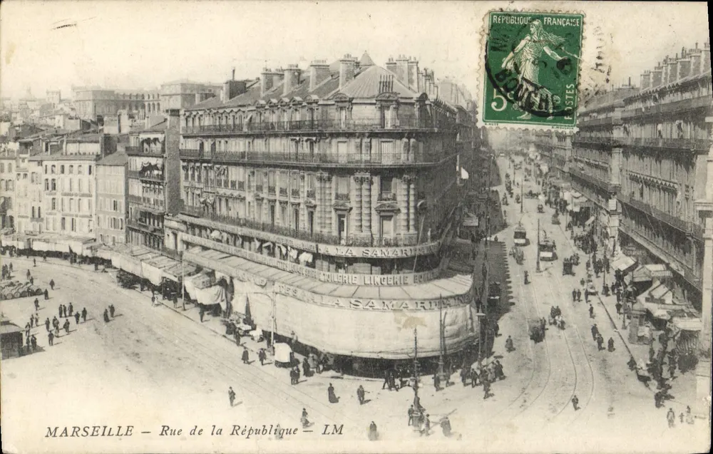 Marselha — Rue de la République — LM - Frente