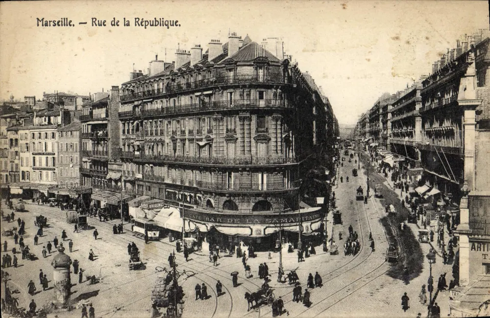 Marseille — Rue de la République — Editor Artigues, n° 18 - Frente