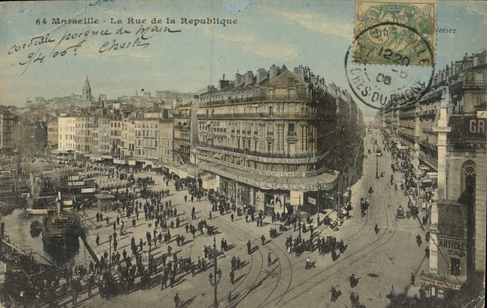 Marseille - A Rue de la République — vista da praça com trams e mercado — editor 'Cordiale' n°64 - Frente