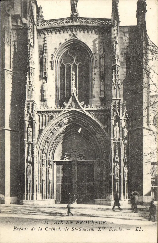 Aix-en-Provence — Fassade der Kathedrale St-Sauveur 15. Jahrhundert — EL. - Vorderseite