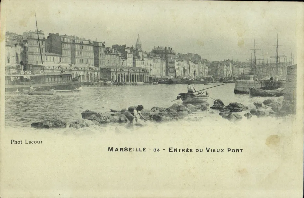 Marseille - Eingang zum Alten Hafen — Phot Lacout - Vorderseite