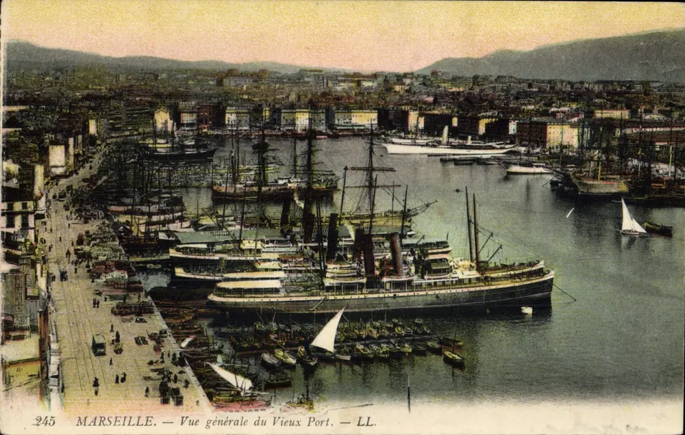 Marseille — Allgemeiner Blick auf den alten Hafen — LL. n°245 - Vorderseite