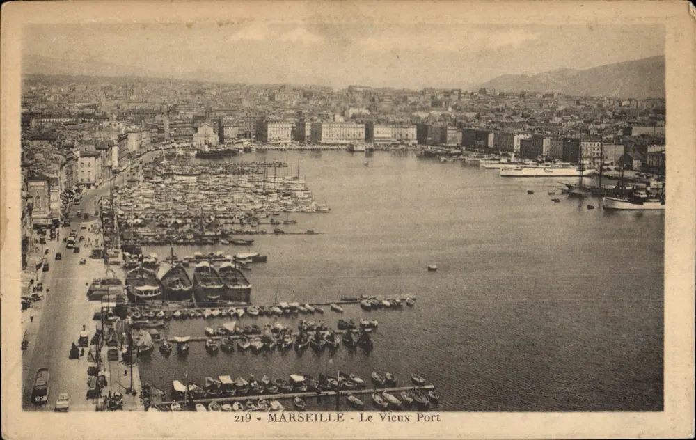 Marselha - O Velho Porto — vista aérea — Edição 'La Cisogne', n°219 - Frente