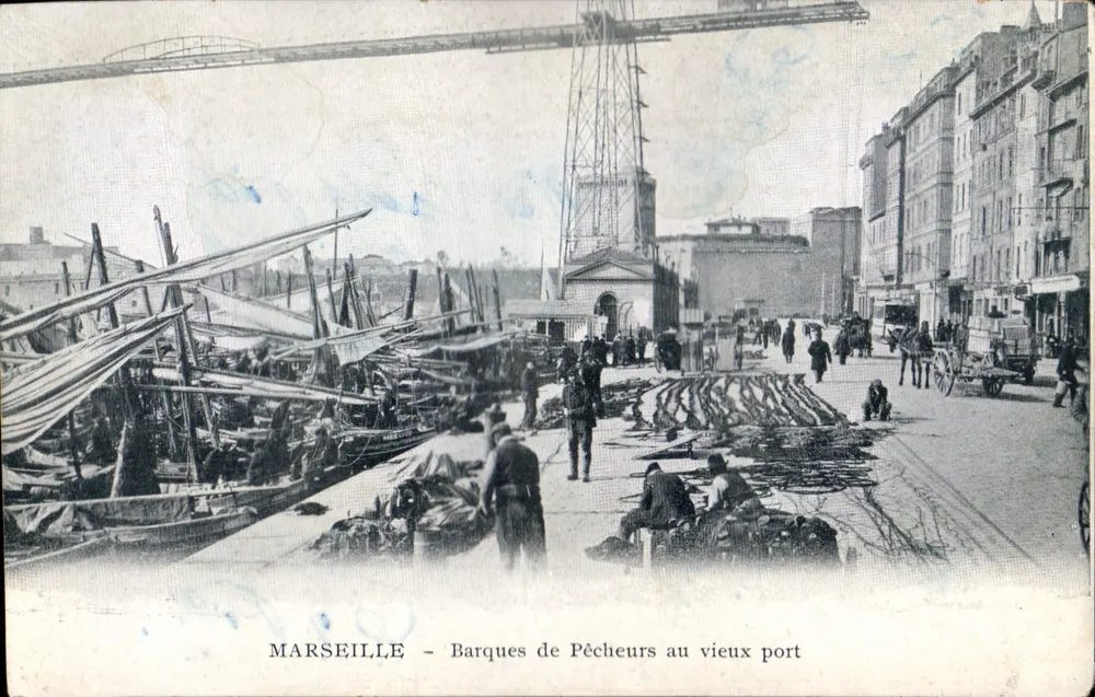Marseille — Fischerboote am alten Hafen - Vorderseite