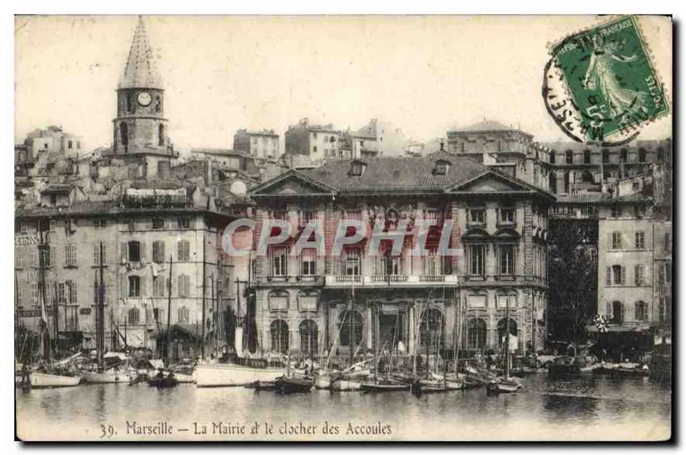 Marseille — Das Rathaus und der Turm der Accoules - Vorderseite