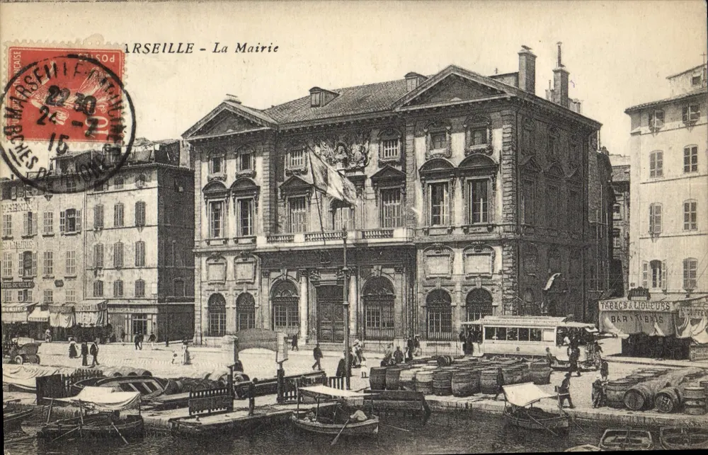 Marselha - A Prefeitura — vista da praça com barcos e barris — editor não identificado - Frente