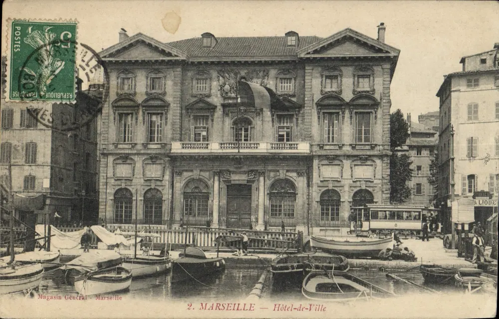 Marselha — Hotel de Ville — Loja Geral - Marselha - Frente
