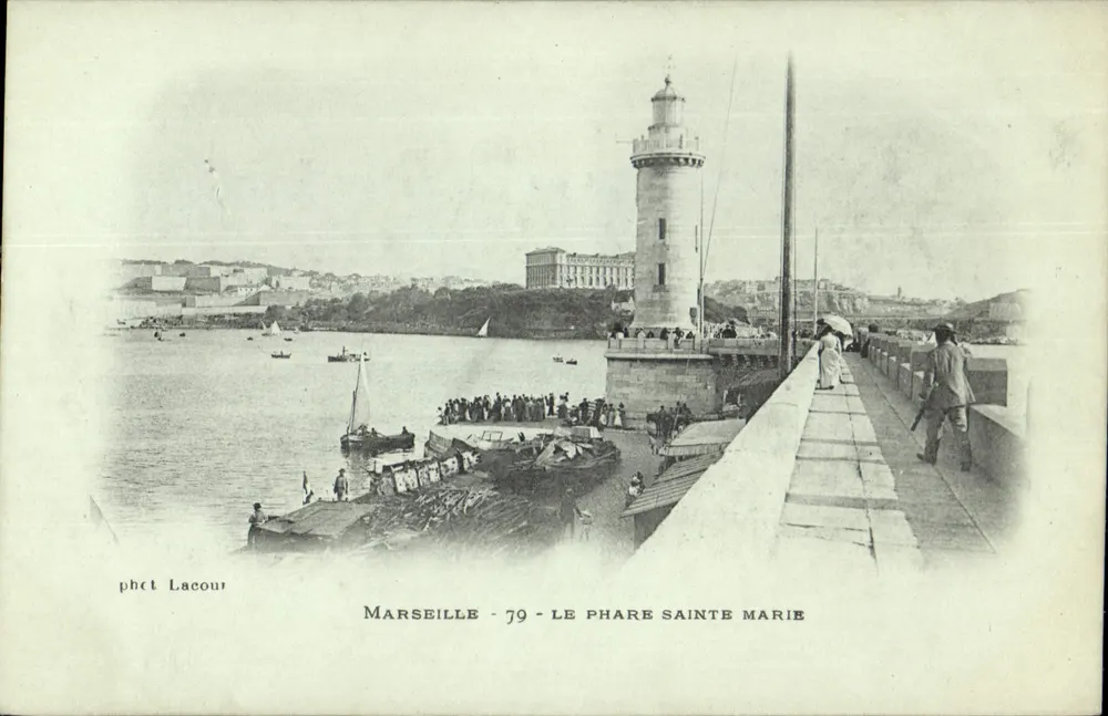Marselha - 79 - O farol de Santa Maria — phct Lacour - Frente