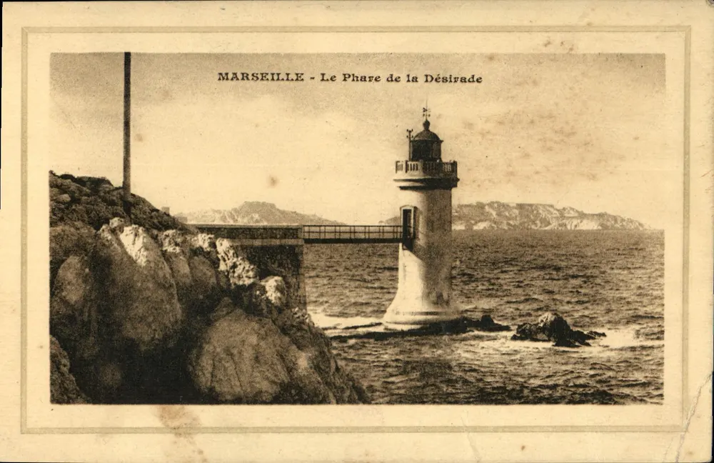 Marseille — Le Phare de la Désirade — Éditeur imprimeur non visible - Frente
