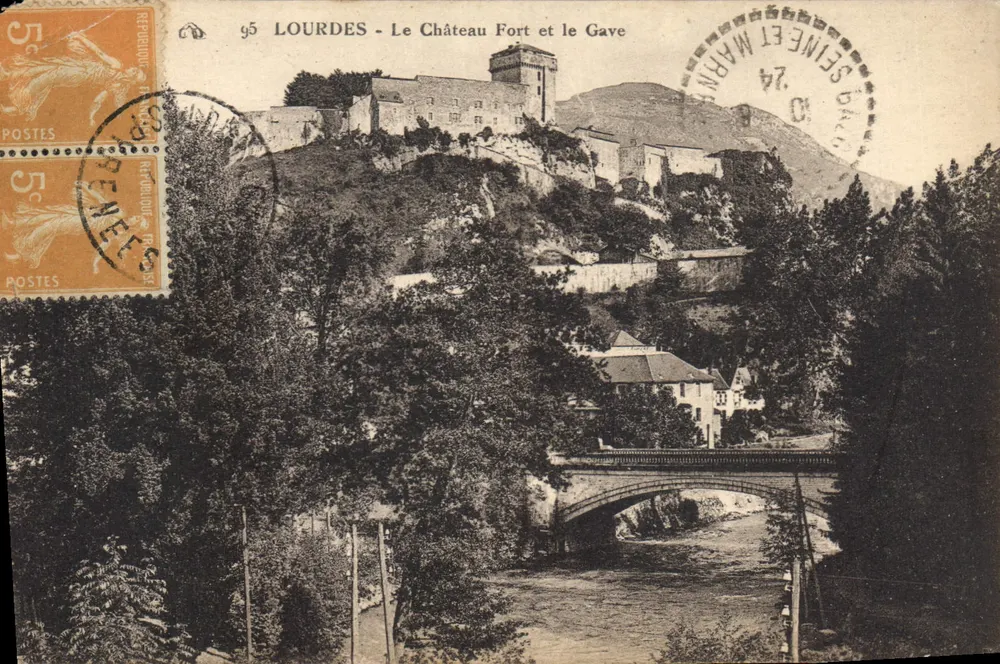 Lourdes - Das Schloss und der Gave — unbekannter Verleger, Nr. 95 - Vorderseite