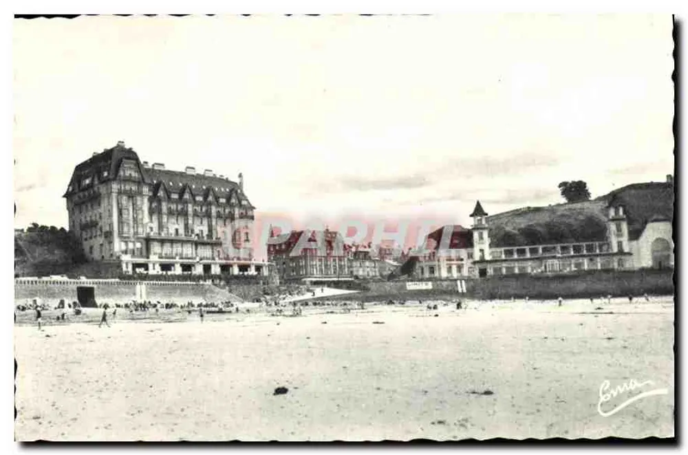Granville (Manche) — Allgemeiner Blick auf das Casino und die Hotels — Emma Richard - Vorderseite