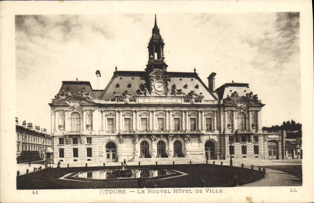 Tours — Das Neue Rathaus — LL - Vorderseite