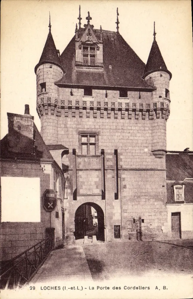 Loches (Loir-et-Cher) — La Porte des Cordeliers — A. B. - Vorderseite