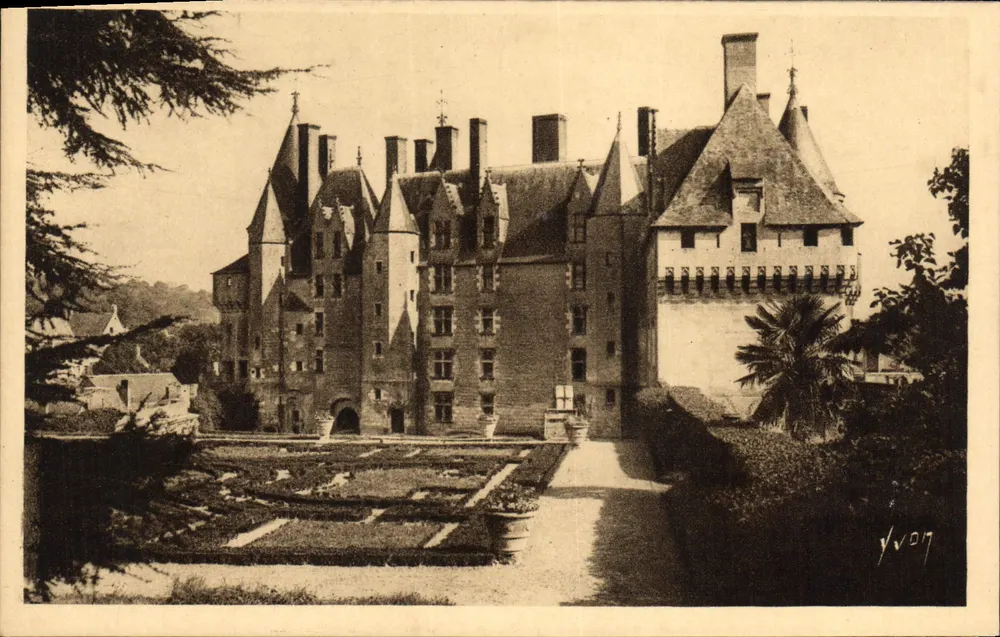 Langeais (Indre-et-Loire) — Innenfassade des Schlosses — Les Éditions d'Art Yvon, Paris - Vorderseite