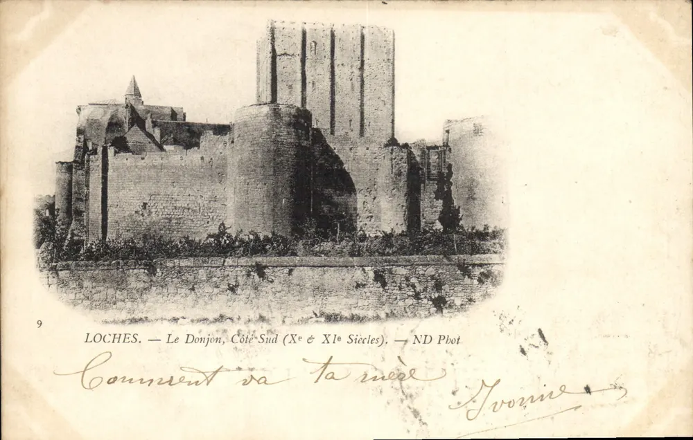 Loches — O Donjon, Lado Sul (Xe & XIe Séculos) — ND Pbot - Frente