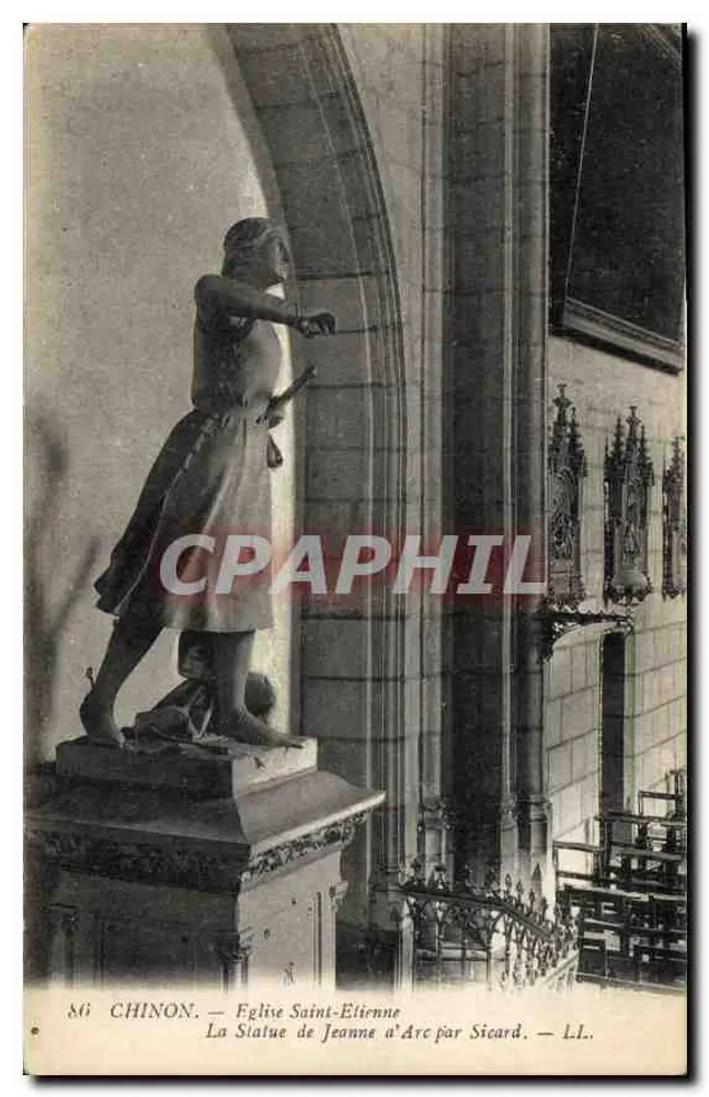 Chinon — Kirche Saint-Étienne — Statue der Jeanne d'Arc von Sicard - Vorderseite