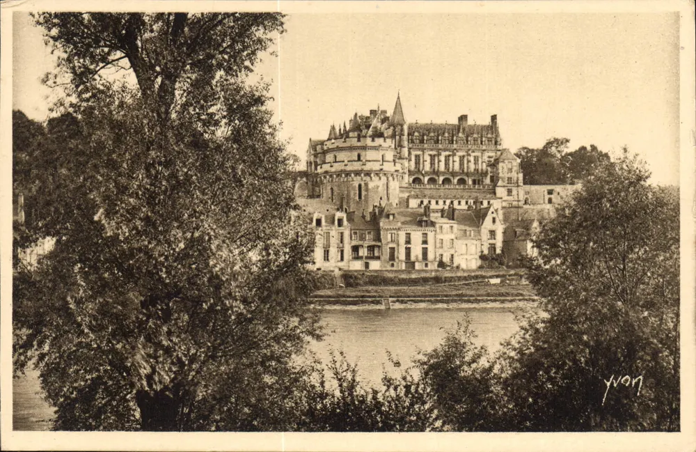 Schloss Amboise — Ansicht von den Ufern der Loire — Edition d'Art YVON - Vorderseite