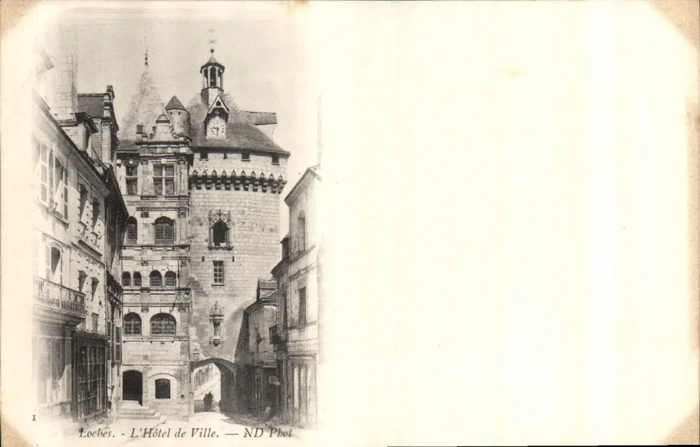Locbes - O Hotel de Ville — ND Phol - Frente