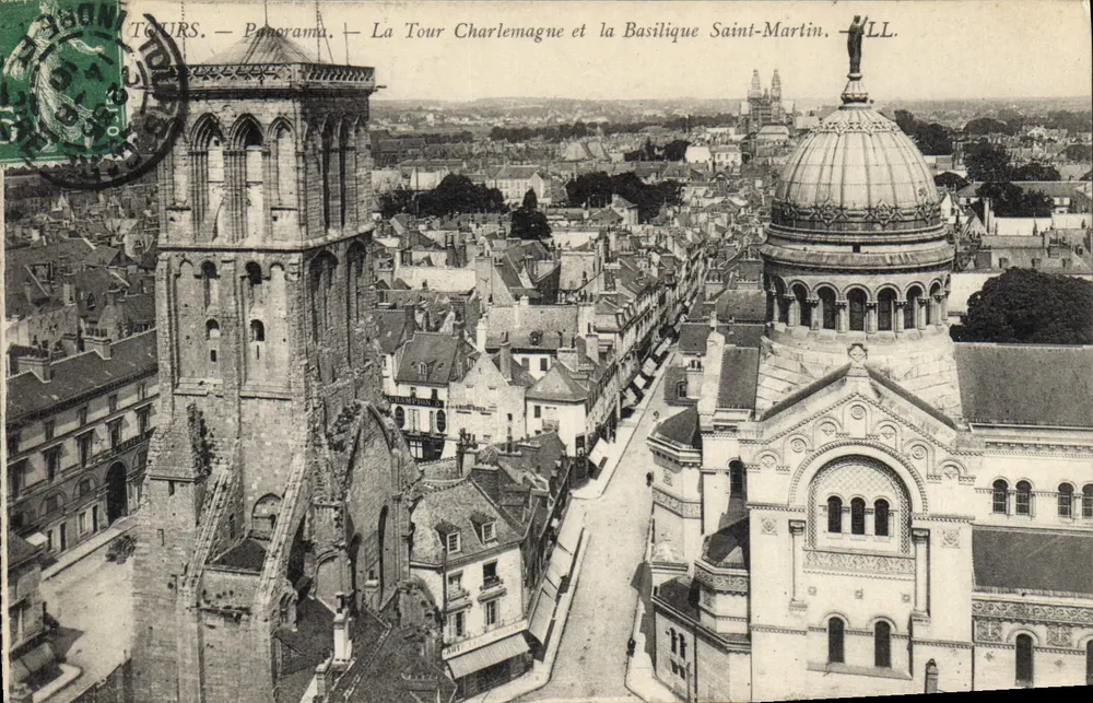 Tours — Panorama — Turm Charlemagne und Basilika Saint-Martin — LL - Vorderseite