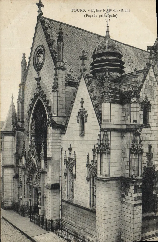 Tours — Kirche N.D. La-Riche (Hauptfassade) — Unbekannter Verlag, Seriennummer 37 - Vorderseite