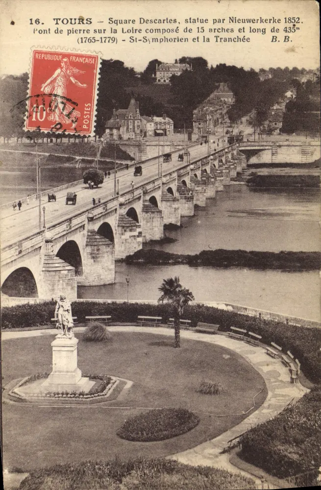 Tours — Platz Descarles, Statue von Nieuwerkerke 1852 — B.B. - Vorderseite