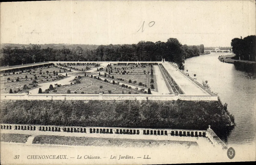 Chenonceaux — O Castelo — Os Jardins — LL. - Frente