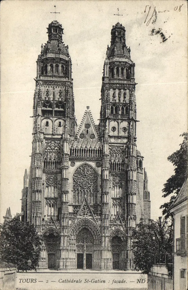Tours — Catedral São Gatien: fachada — ND Pho. - Frente