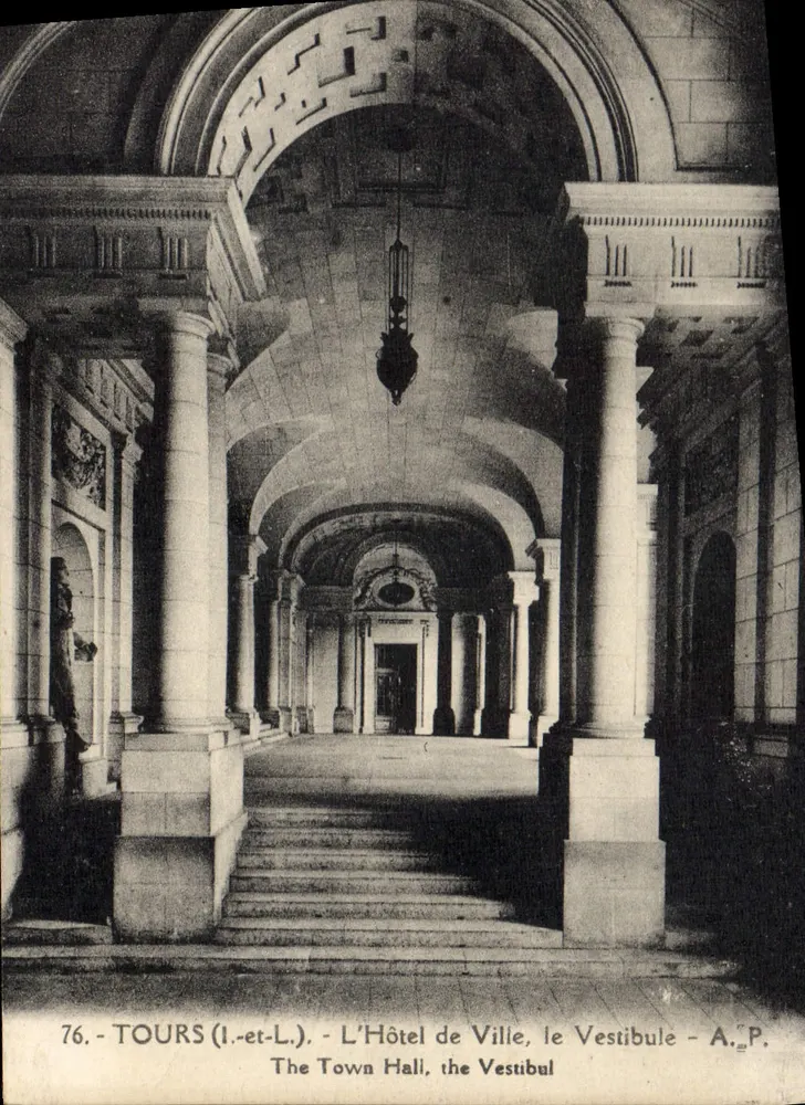 Tours (Loire-et-Loire) - Das Rathaus, der Vestibül - A. Papeghin - Vorderseite