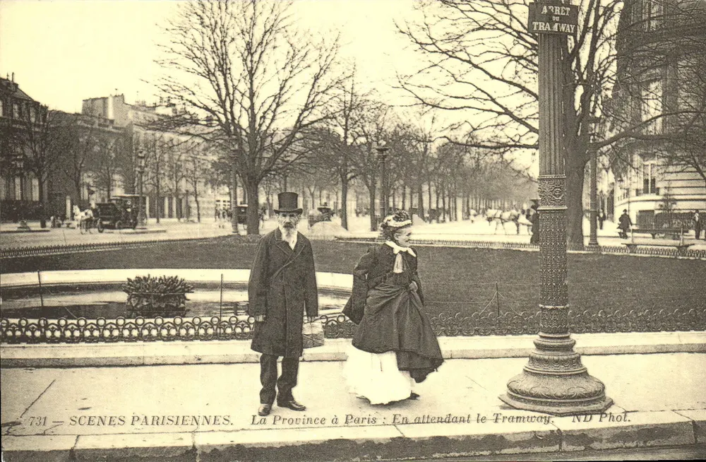 Die Provinz in Paris: Während des Wartens auf den Framway — SCÈNES PARISIENNES n°731 — ND Phol. - Vorderseite