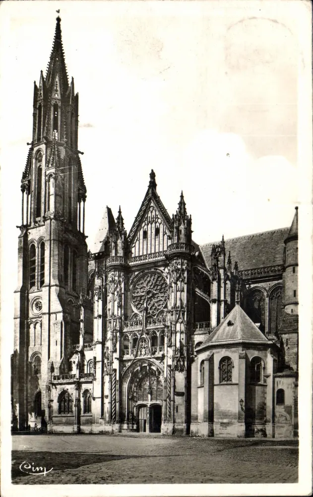 Senlis — A Catedral (século XI) — C. Imy - Frente