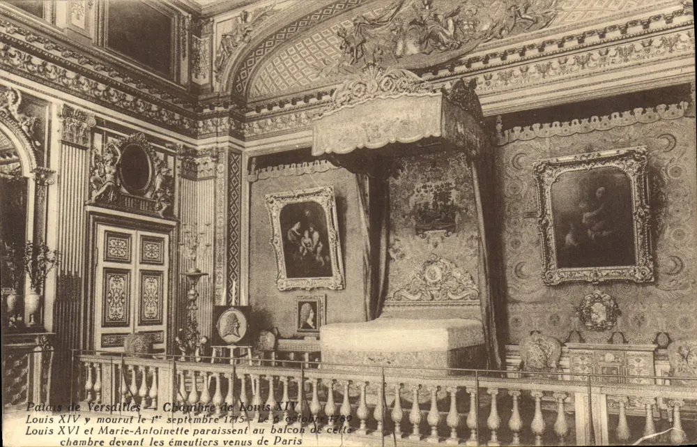 Palais de Versailles — Chambre de Louis XIV — Louis XIV y mourut le 1er septembre 1715 — Louis XVI et Marie-Antoinette paraissent au balcon de cette chambre devant les émeutiers venus de Paris - Vorderseite
