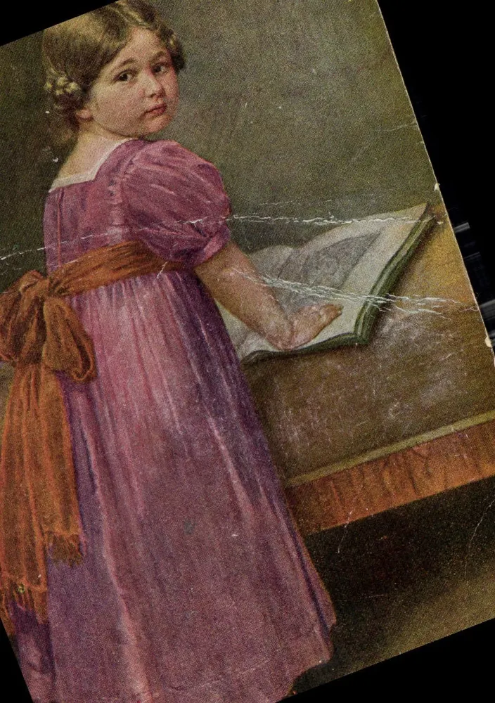 Menina em vestido roxo — lendo um livro — editor Georg Papperitz, n° 183 - Frente