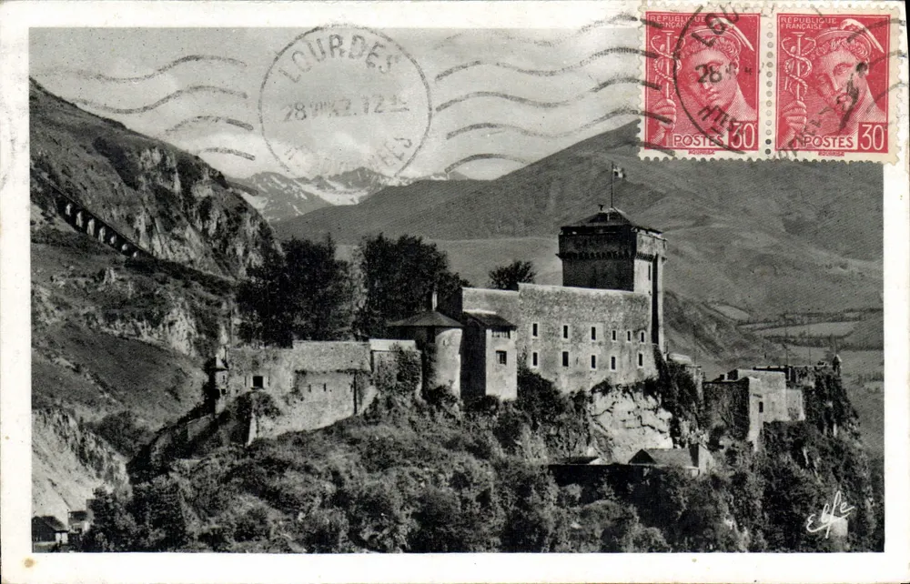 Der Fort und die Tal von Argelès — Lourdes — Edition Laboule, Toulouse, n°884 - Vorderseite